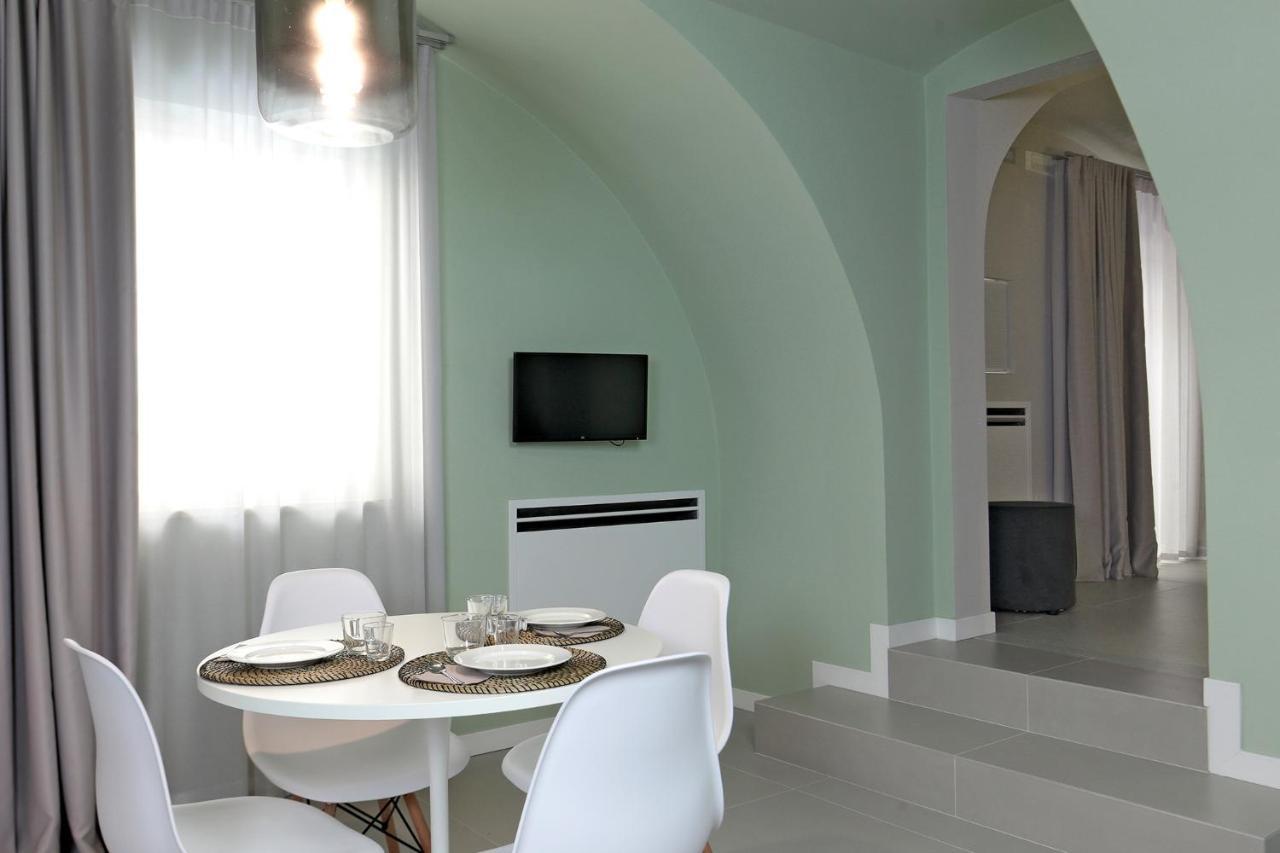 B&Bari, Via Cairoli, Le Case Di Aurelia Guesthouse Exterior photo